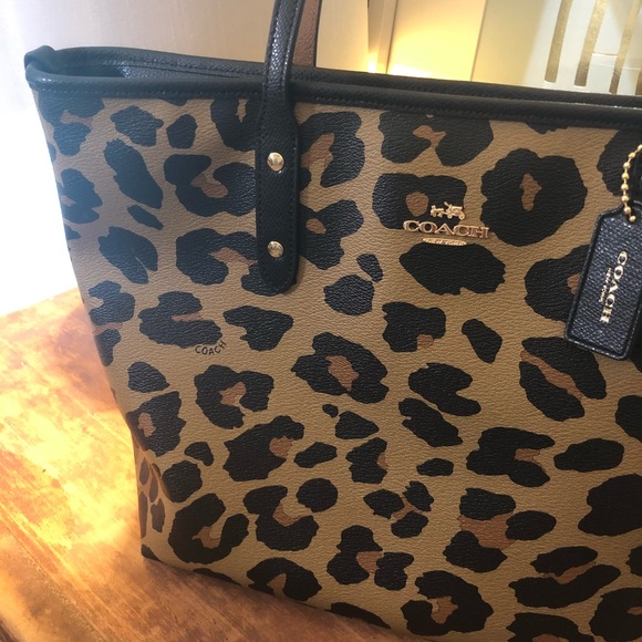 COACH coated canvas city tote in Ocelot - Picture 3 of 7